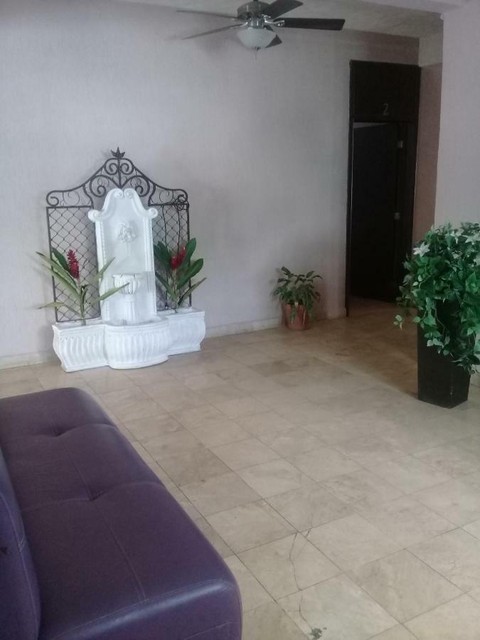 Hotel Villa Fontana Четумаль Екстер'єр фото